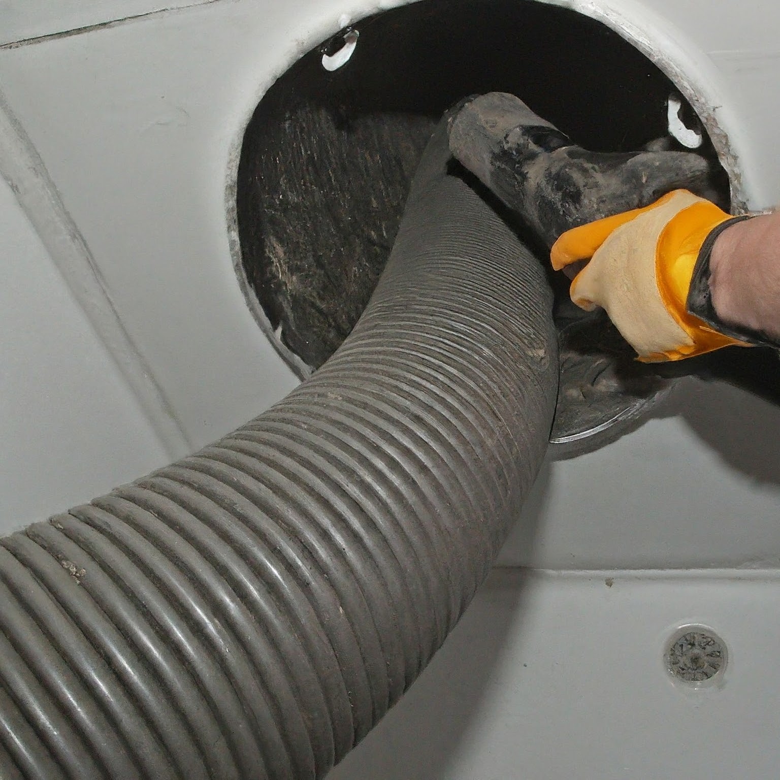 Expert Duct Cleaning Services in Somerville, MA Professional Duct Cleaning Somerville MA - HVAC Air Duct Cleaning Services by Chimney Sweep Somerville Massachusetts